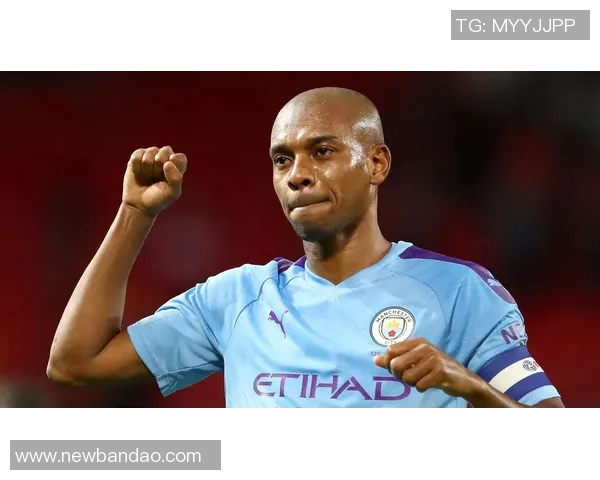 曼城官方向费尔南迪尼奥致敬九年辉煌岁月祝愿未来一切顺利